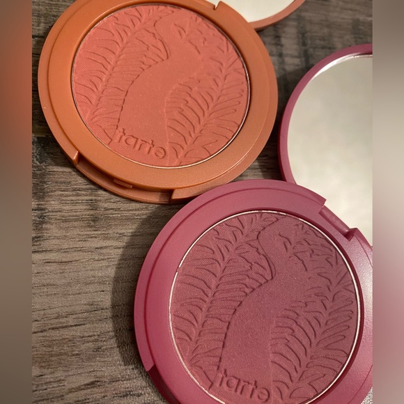 Two Tarte Amazonian Clay 12-Hour Blushes - Picture 4 of 4